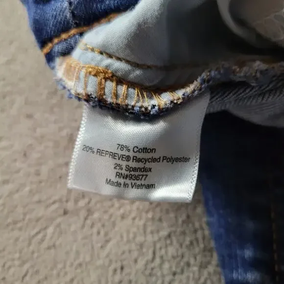 St Johns Bay Womens Jeans Size 14 Dark Wash Painters Recycle - Picture 12 of 14